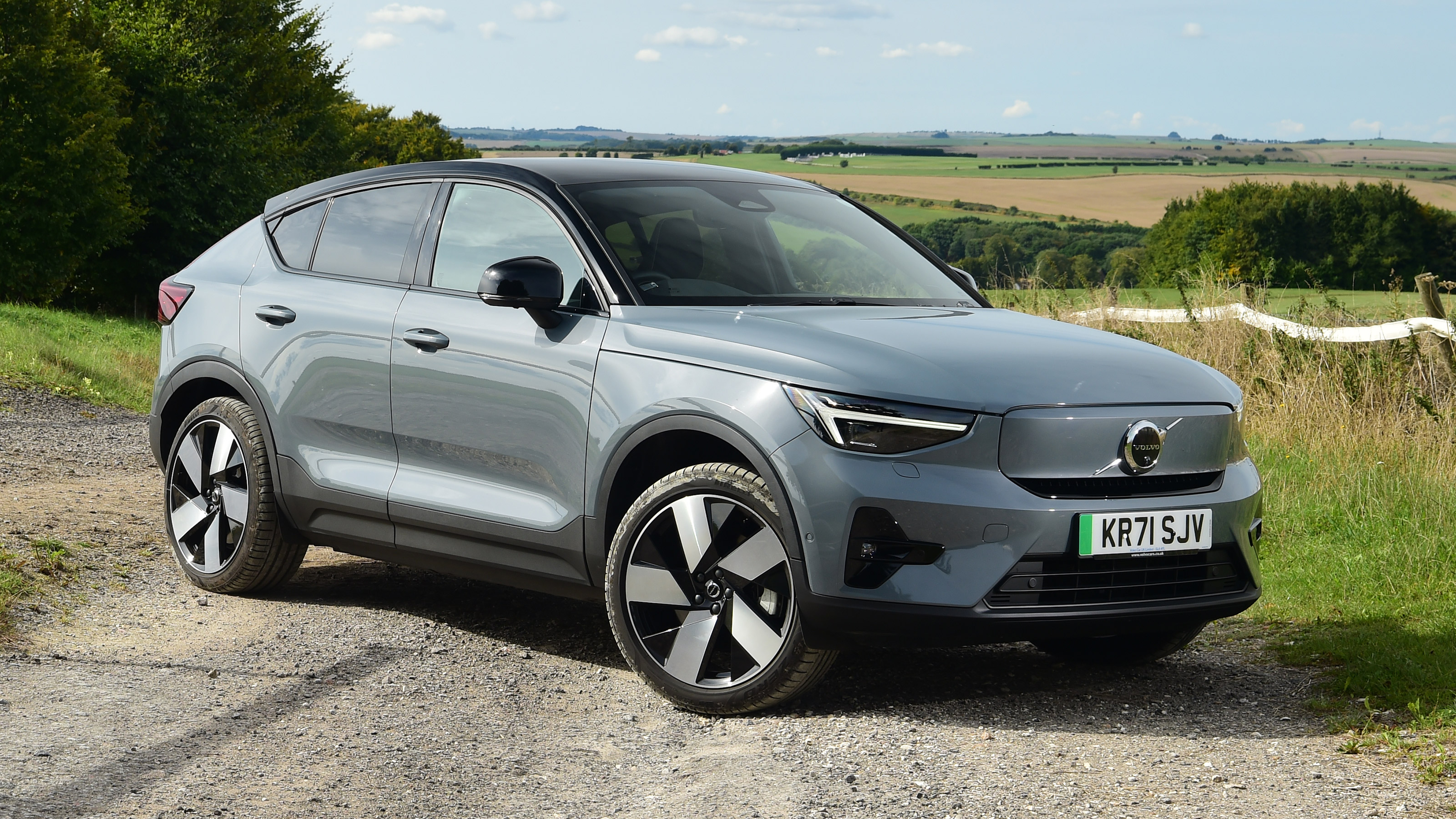 Volvo C40 Recharge - front static