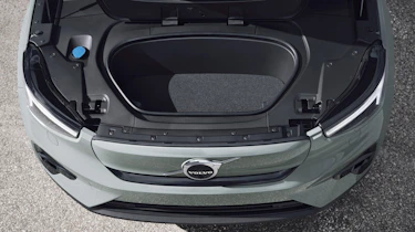 Volvo XC40 Recharge - front storage