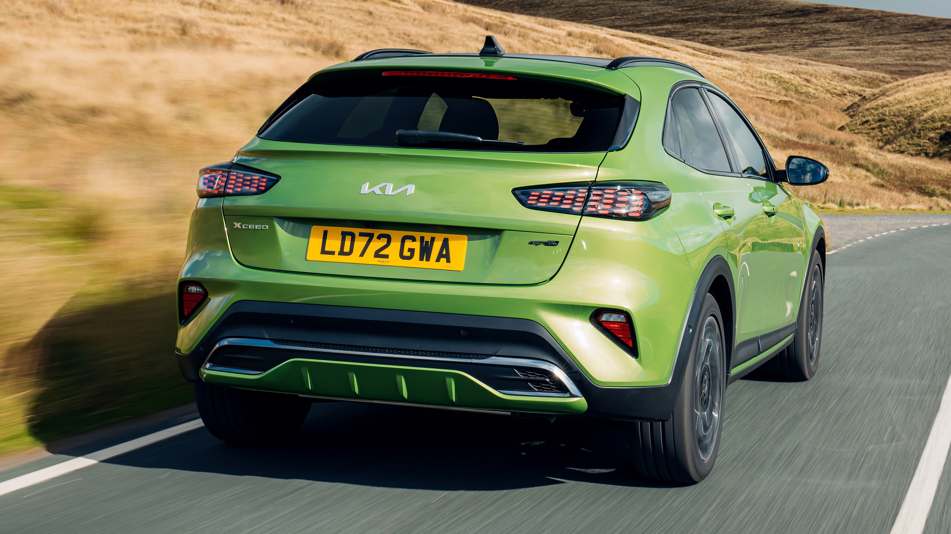 Kia XCeed - rear tracking