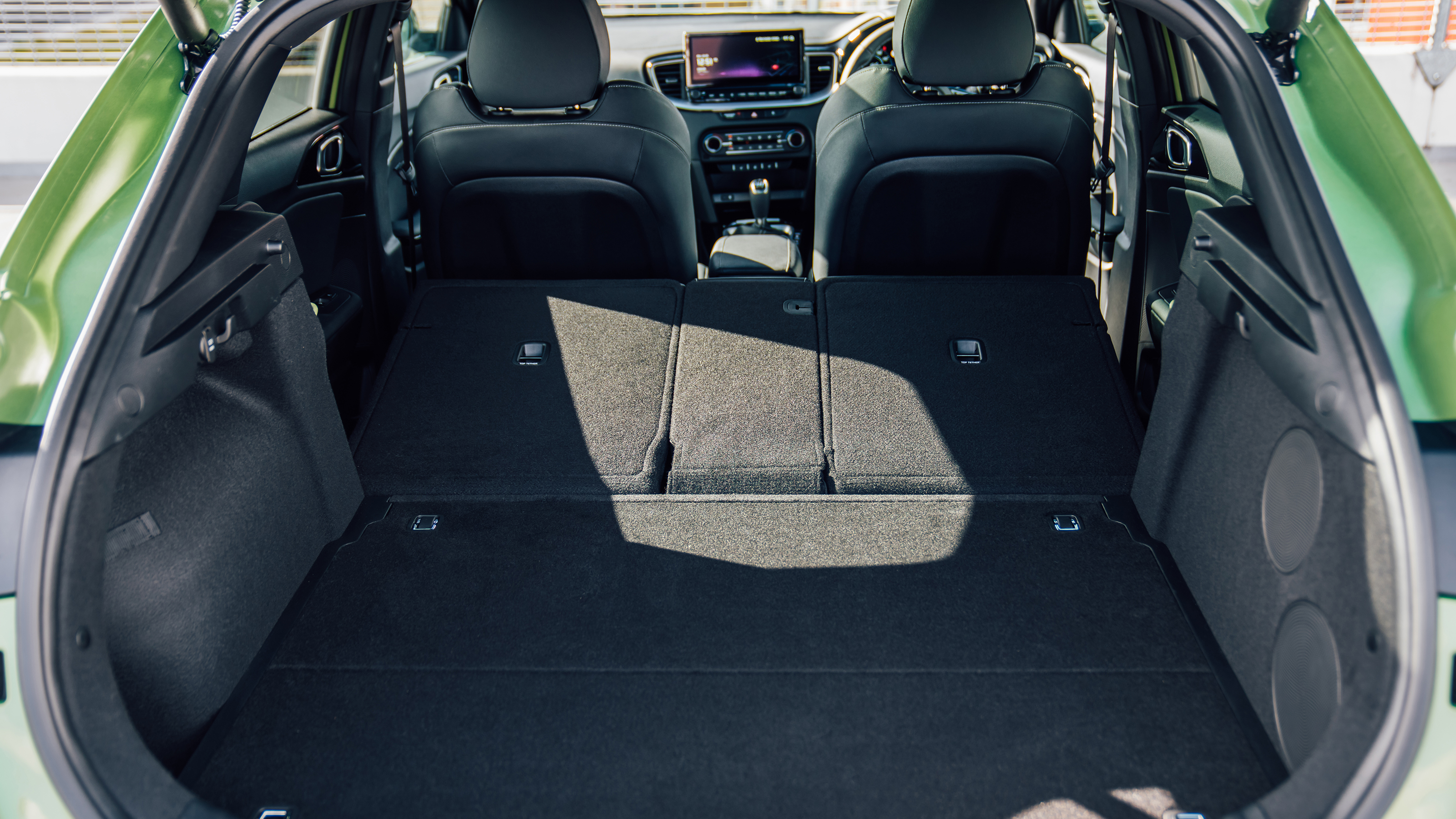 Kia XCeed - boot (rear seats folded)