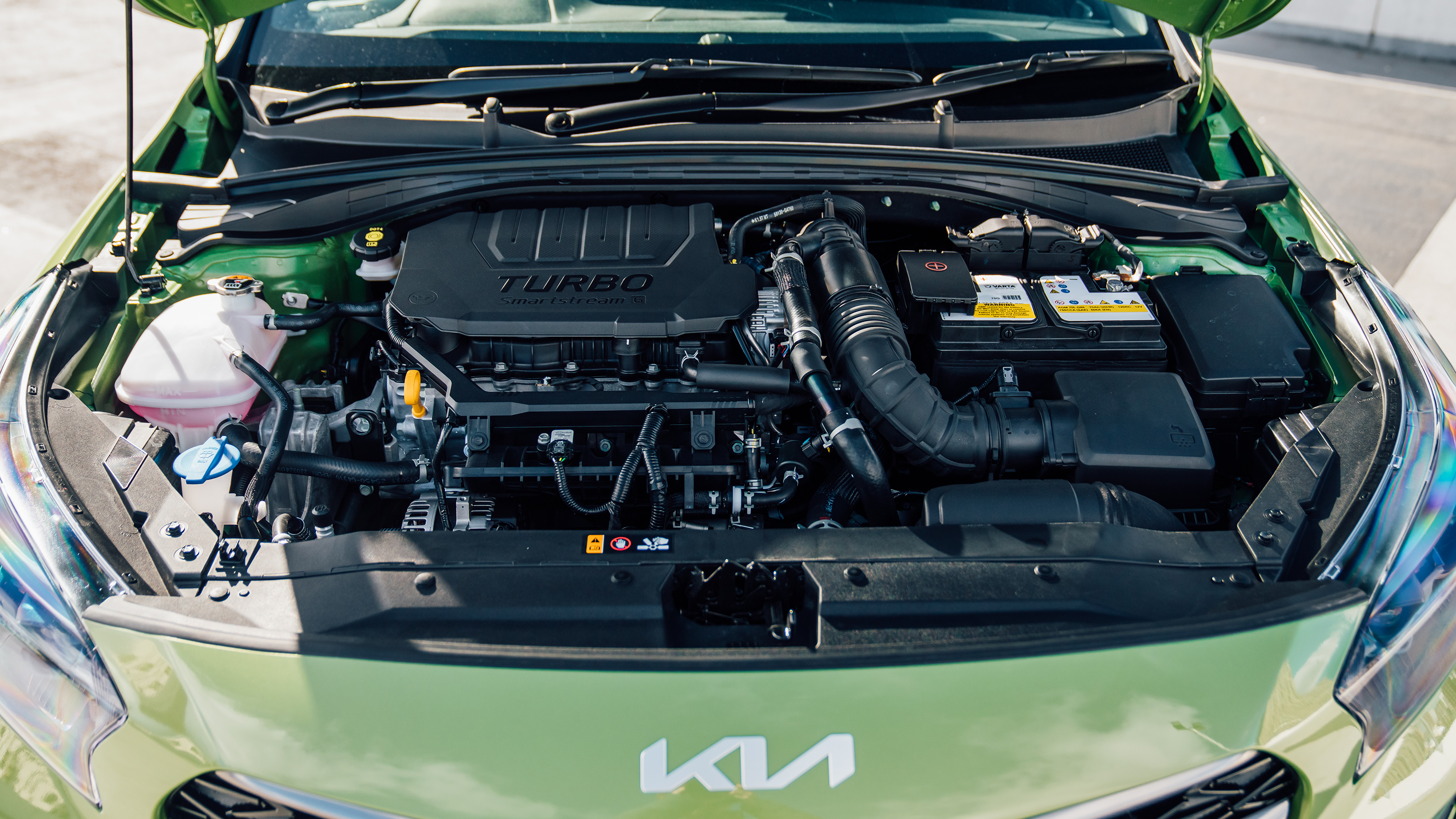 Kia XCeed - engine bay