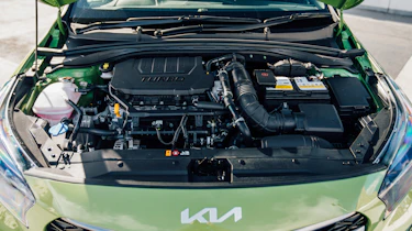 Kia XCeed - engine bay
