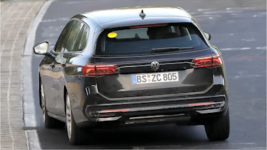 Volkswagen Passat PHEV - rear