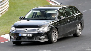 Volkswagen Passat PHEV - front