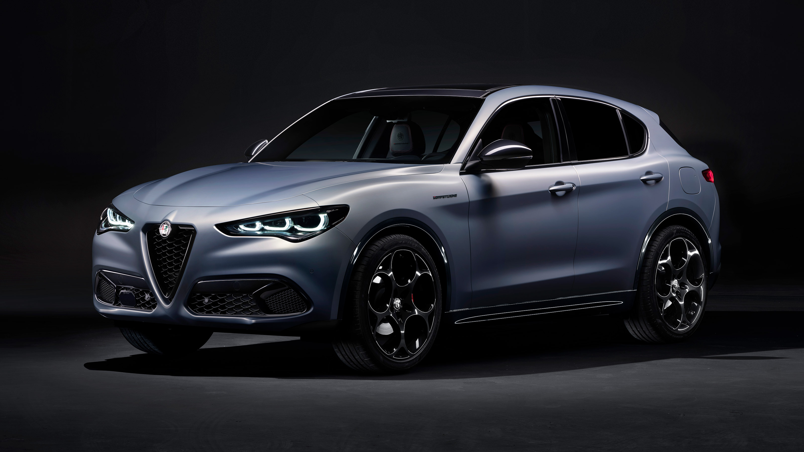 Alfa Romeo Stelvio facelift - front static