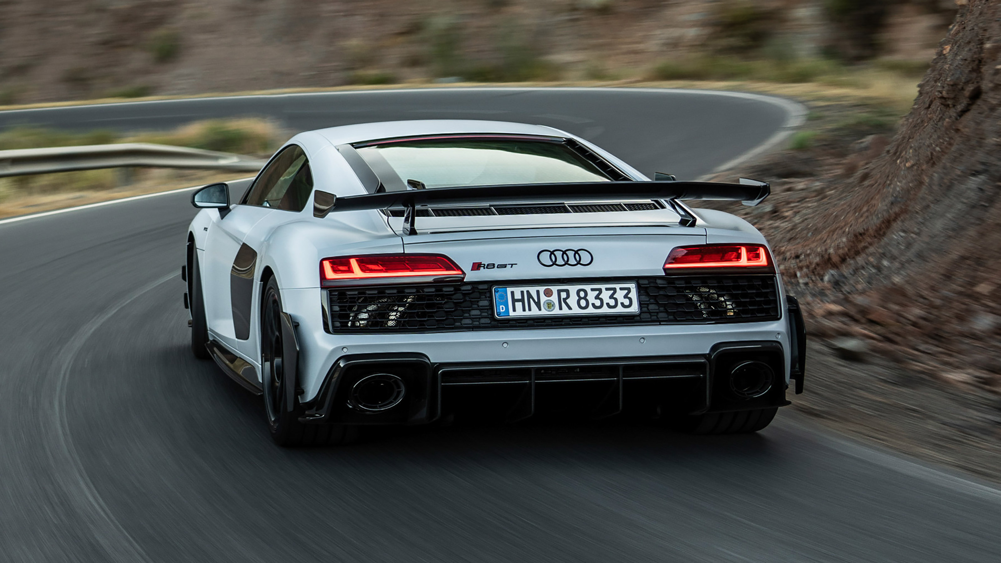 Audi R8 V10 GT RWD - full rear