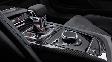 Audi R8 V10 GT RWD - transmission