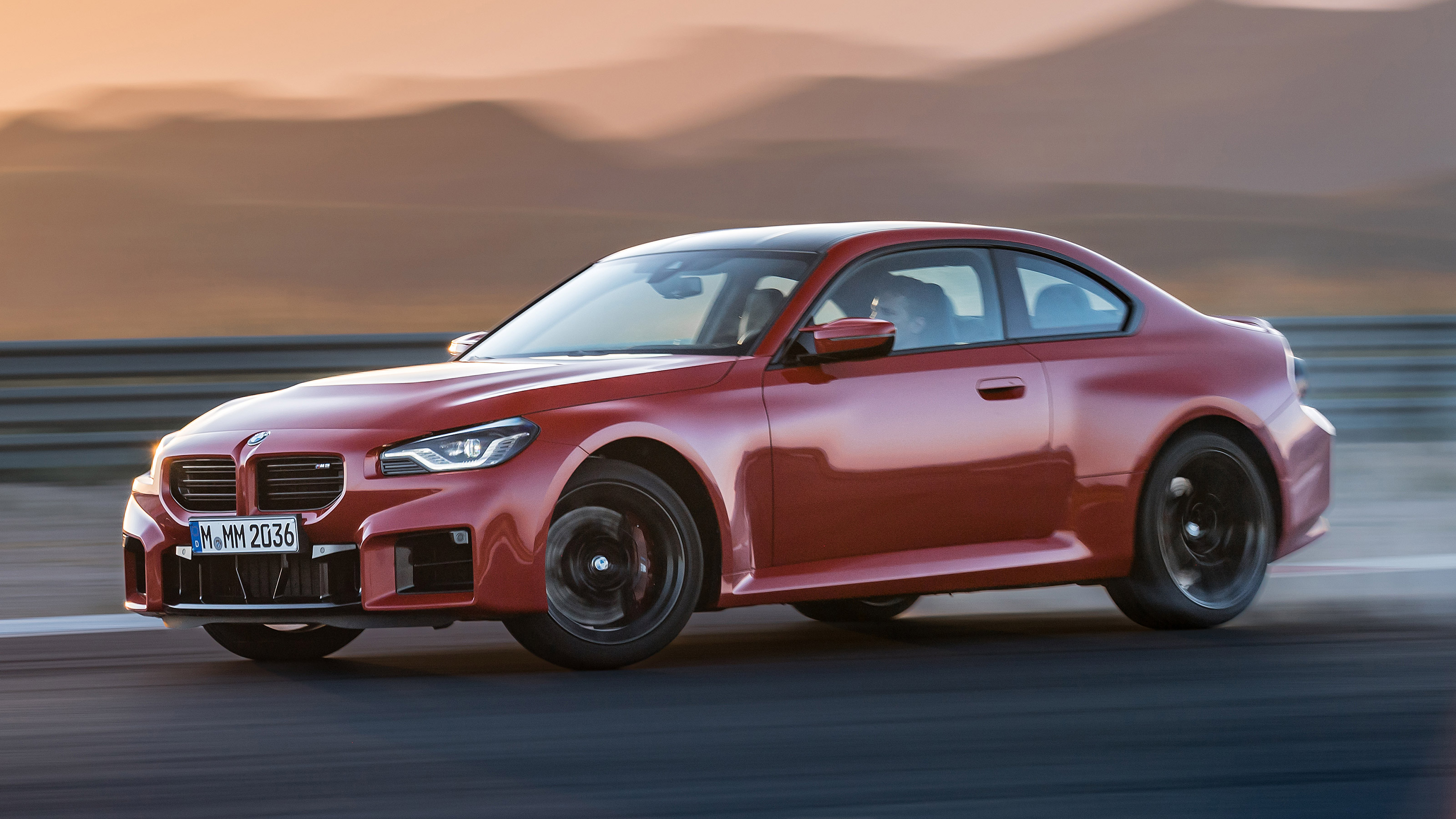 BMW M2 - front track