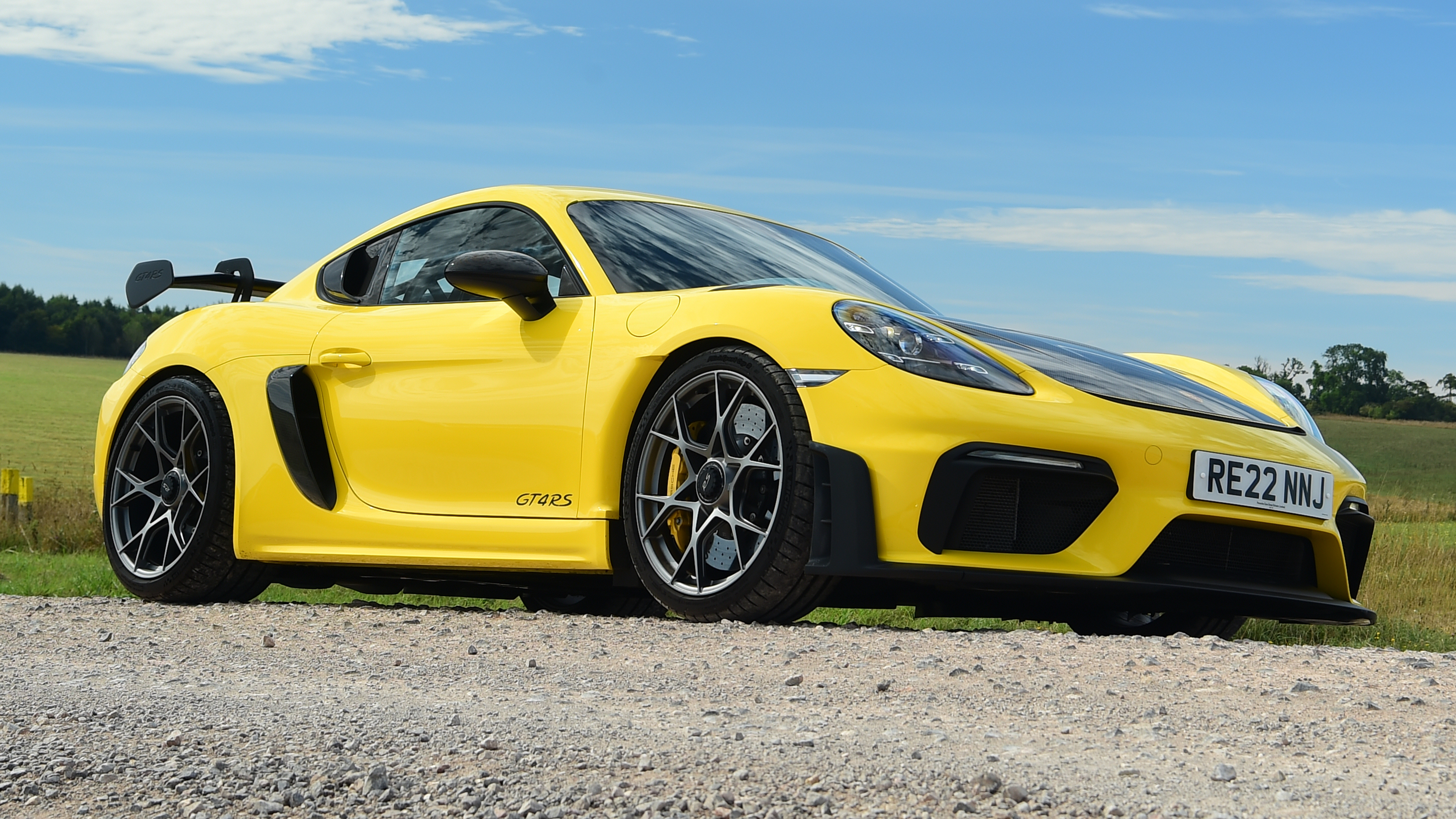 Porsche 718 GT4 RS - front static