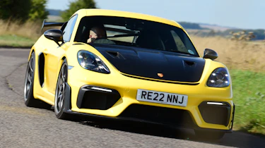 Porsche 718 GT4 RS - front cornering
