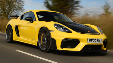 Porsche 718 Cayman GT4 RS - front tracking