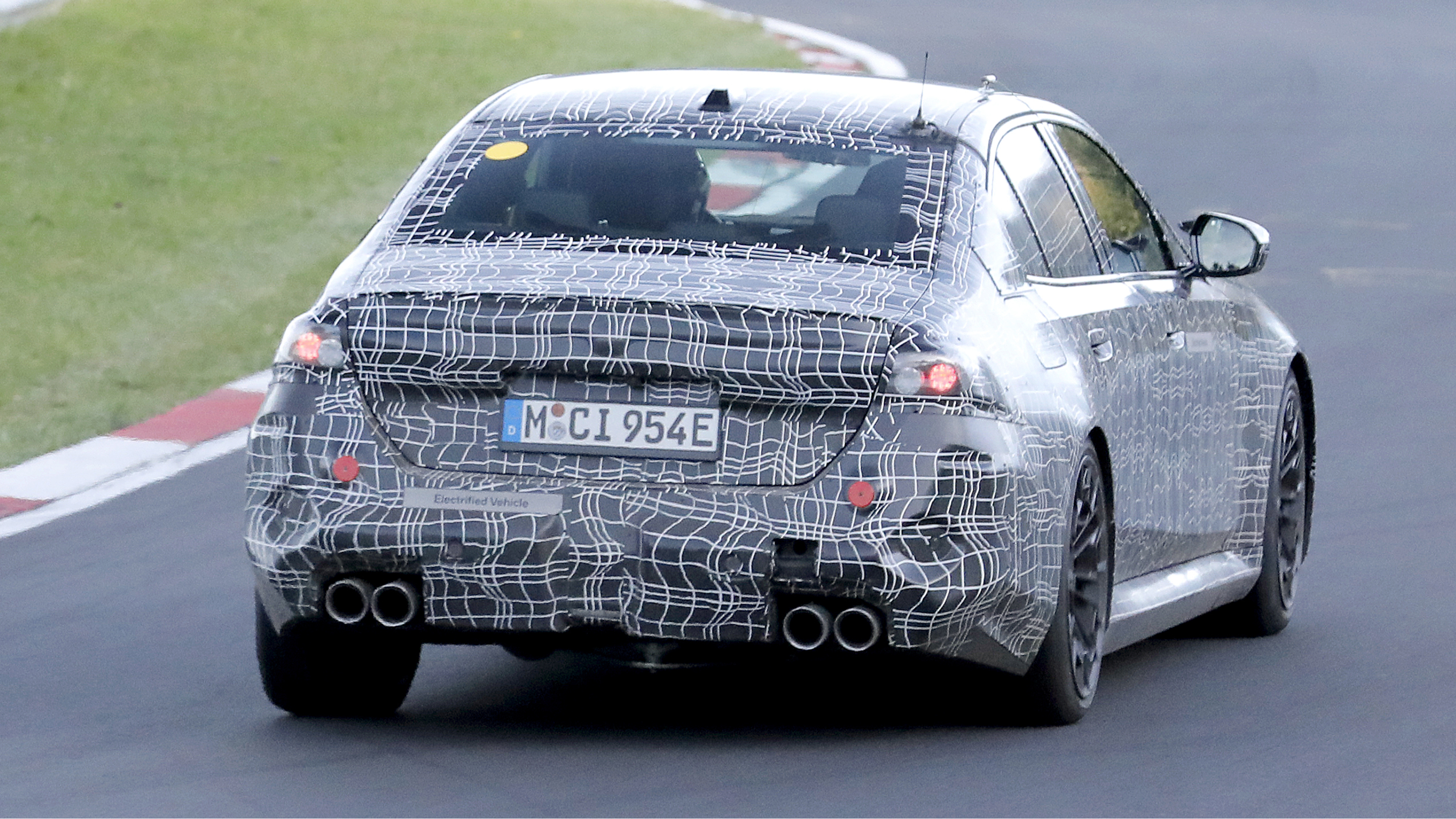 BMW M5 Hybrid Nurburgring testing - rear