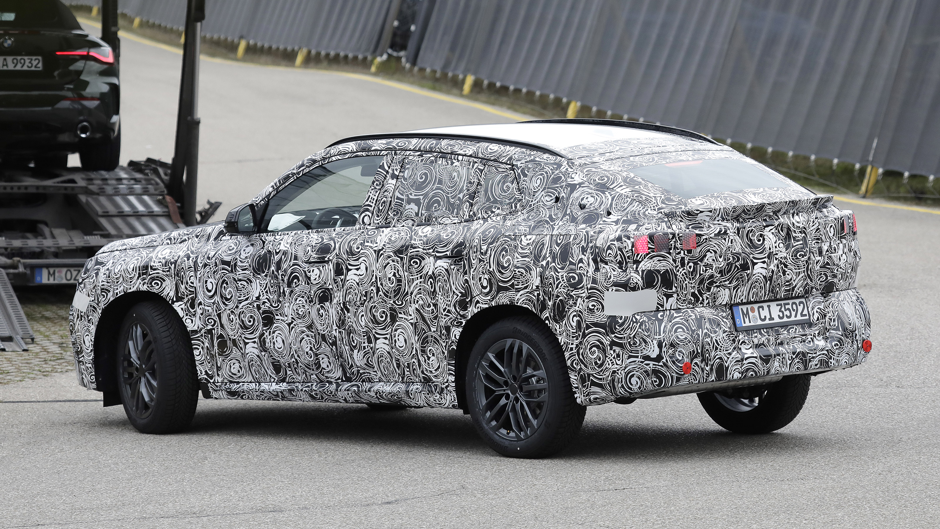 BMW X2 spyshot 5