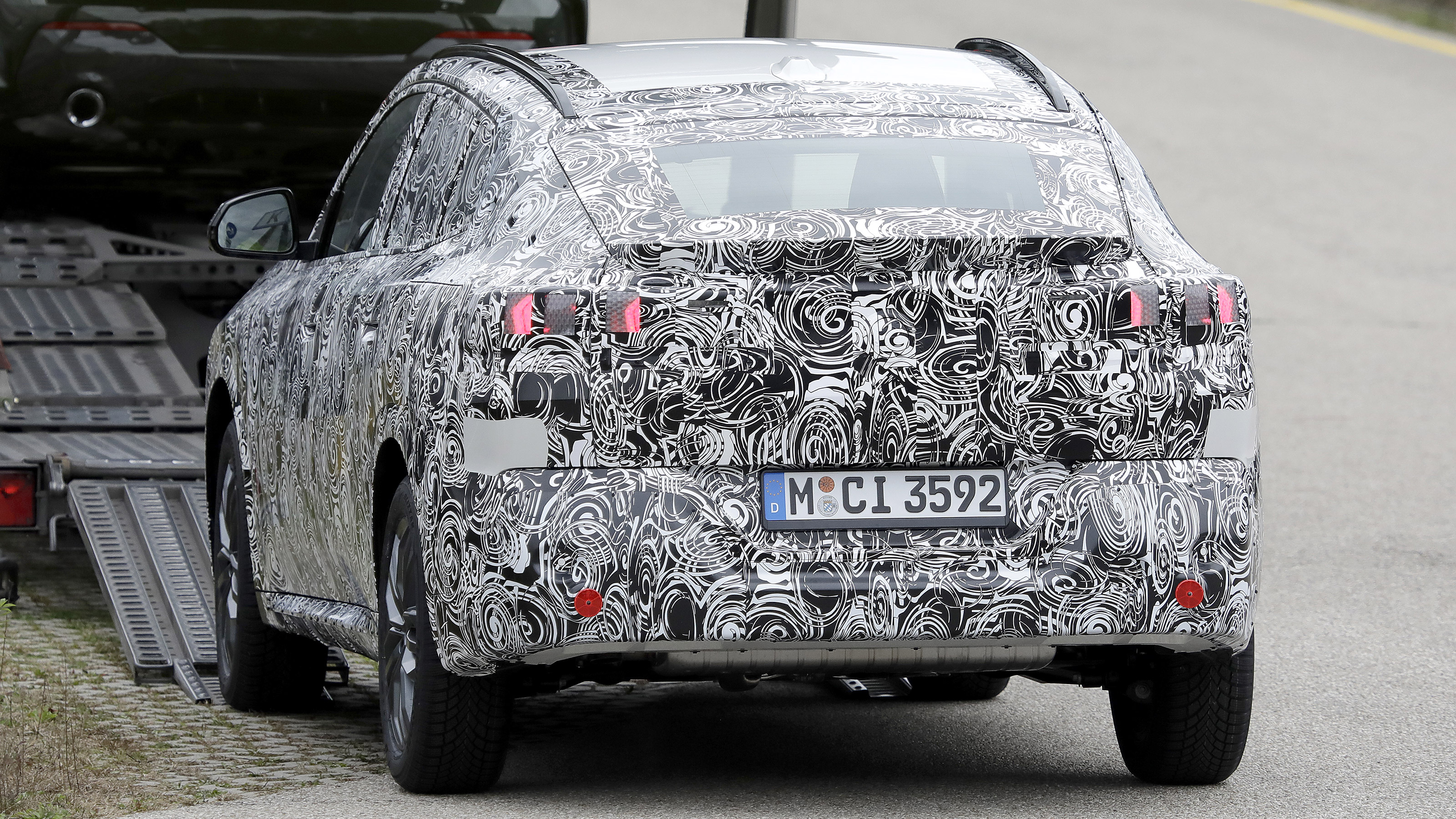 BMW X2 spyshot 7