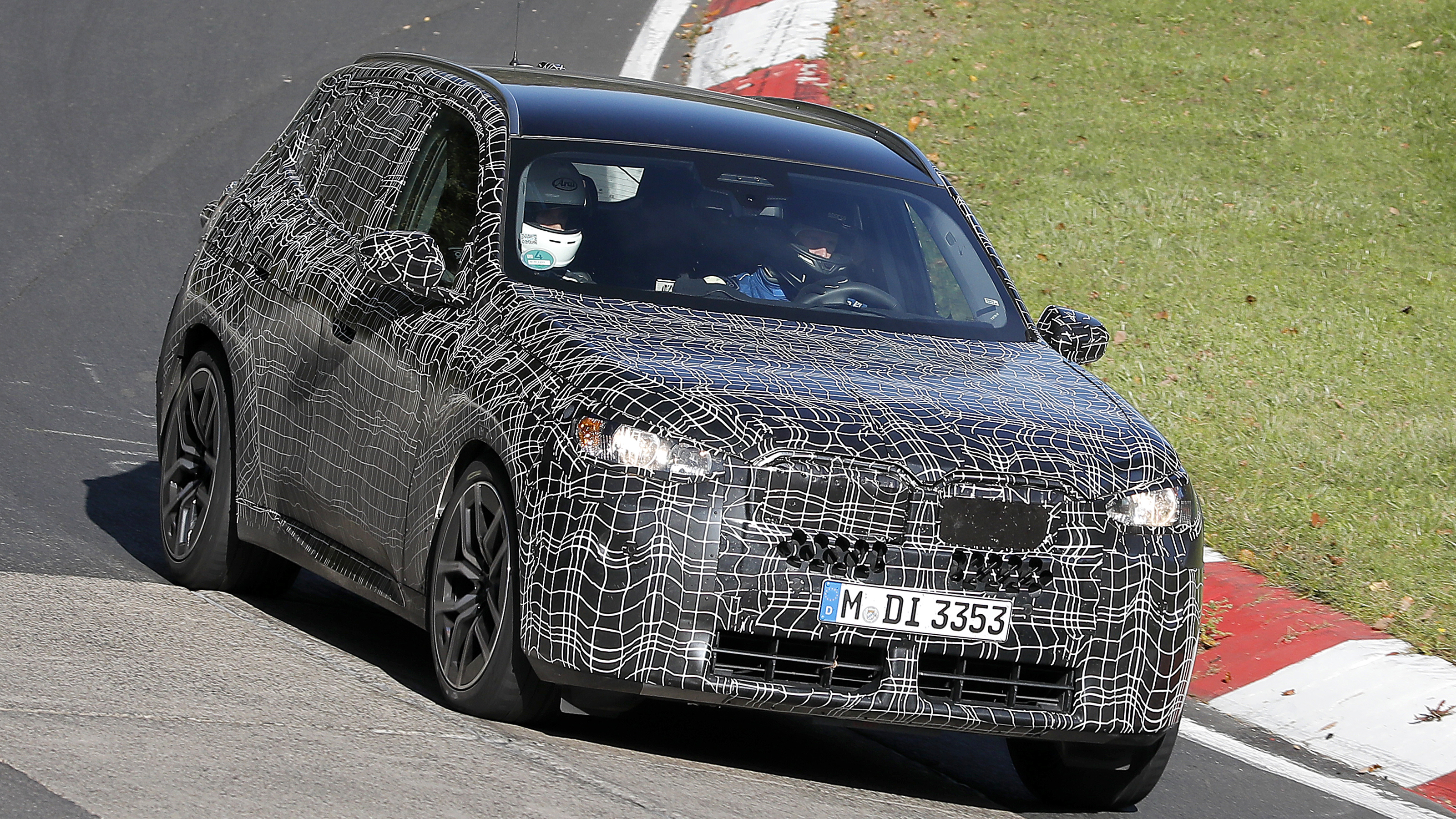 BMW X3 Nurburgring testing - front