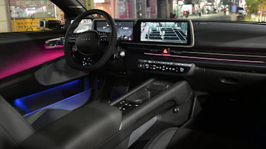 Hyundai Ioniq 6 - cabin