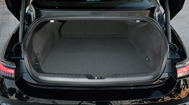 Hyundai Ioniq 6 - boot