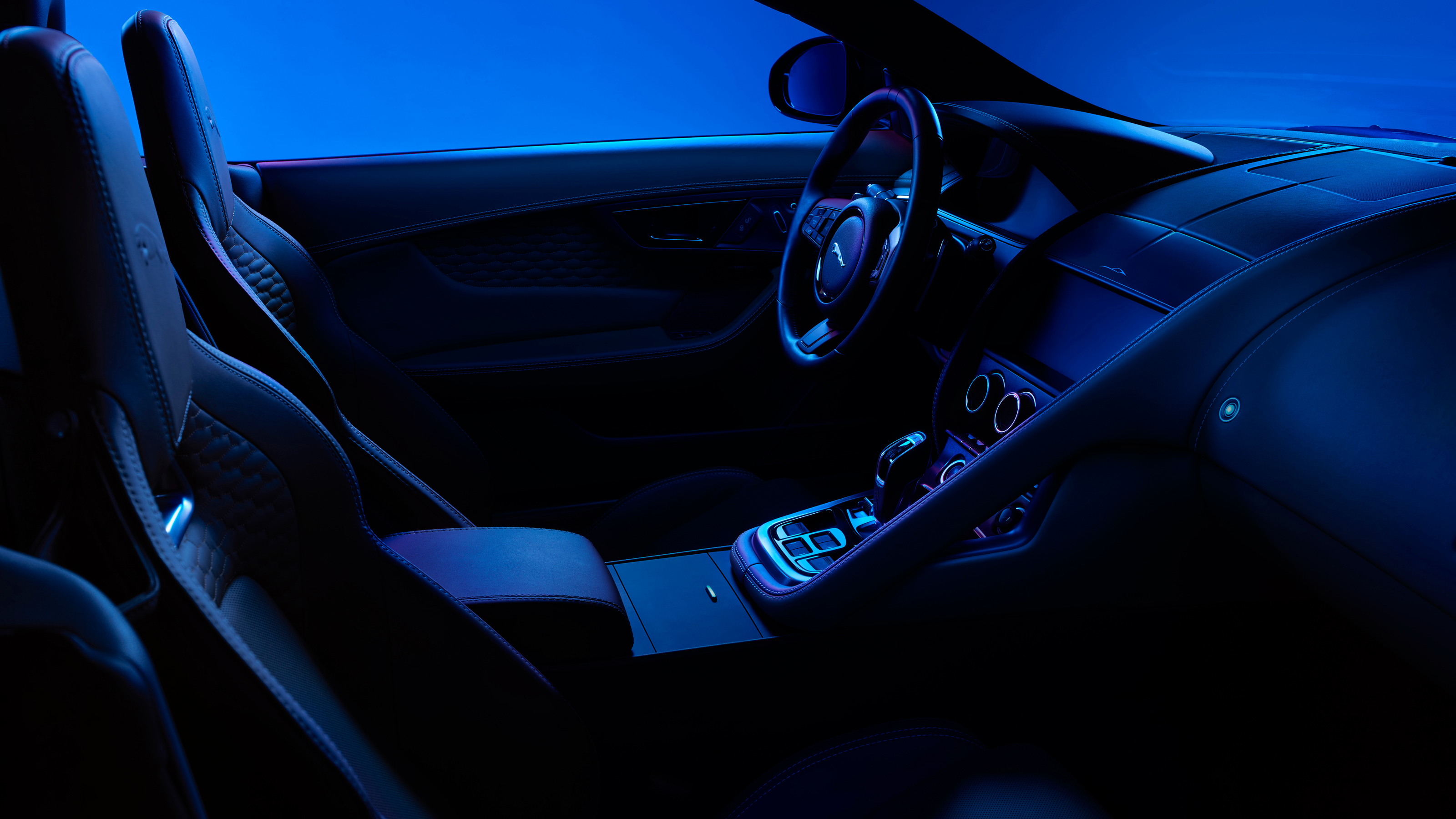 Jaguar F-Type 75 edition