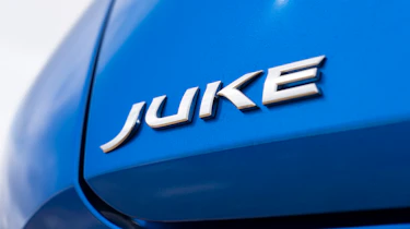 Nissan Juke - rear 'Juke' badge