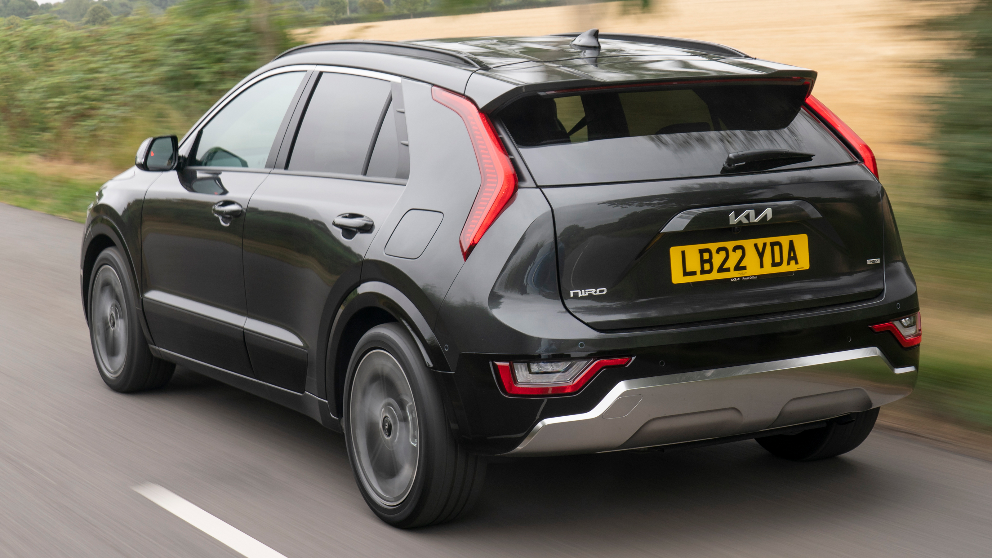 Kia Niro - rear tracking