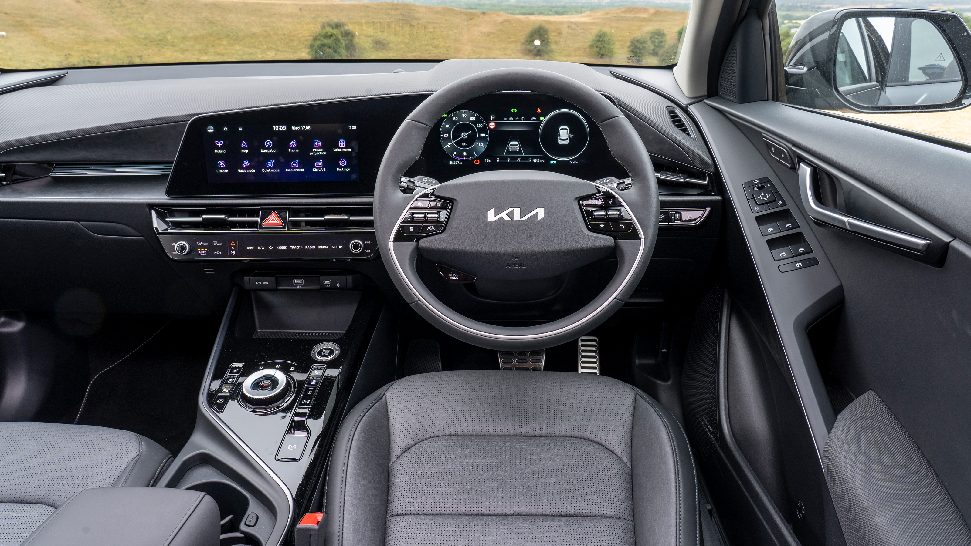 Kia Niro - interior