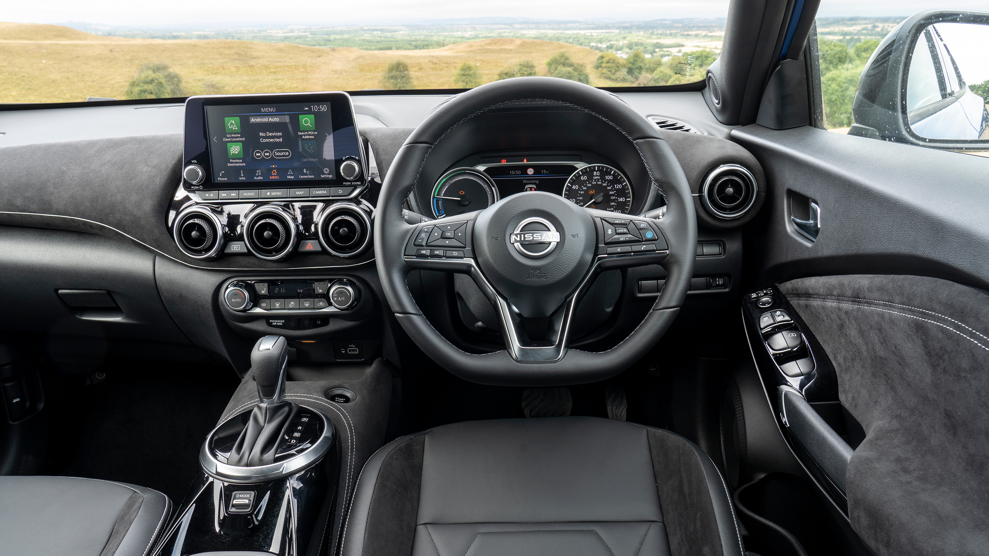 Nissan Juke - interior