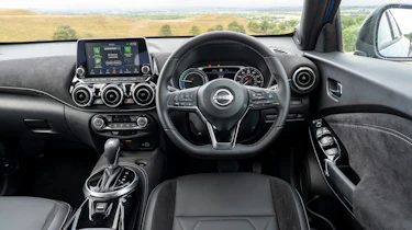 Nissan Juke - interior