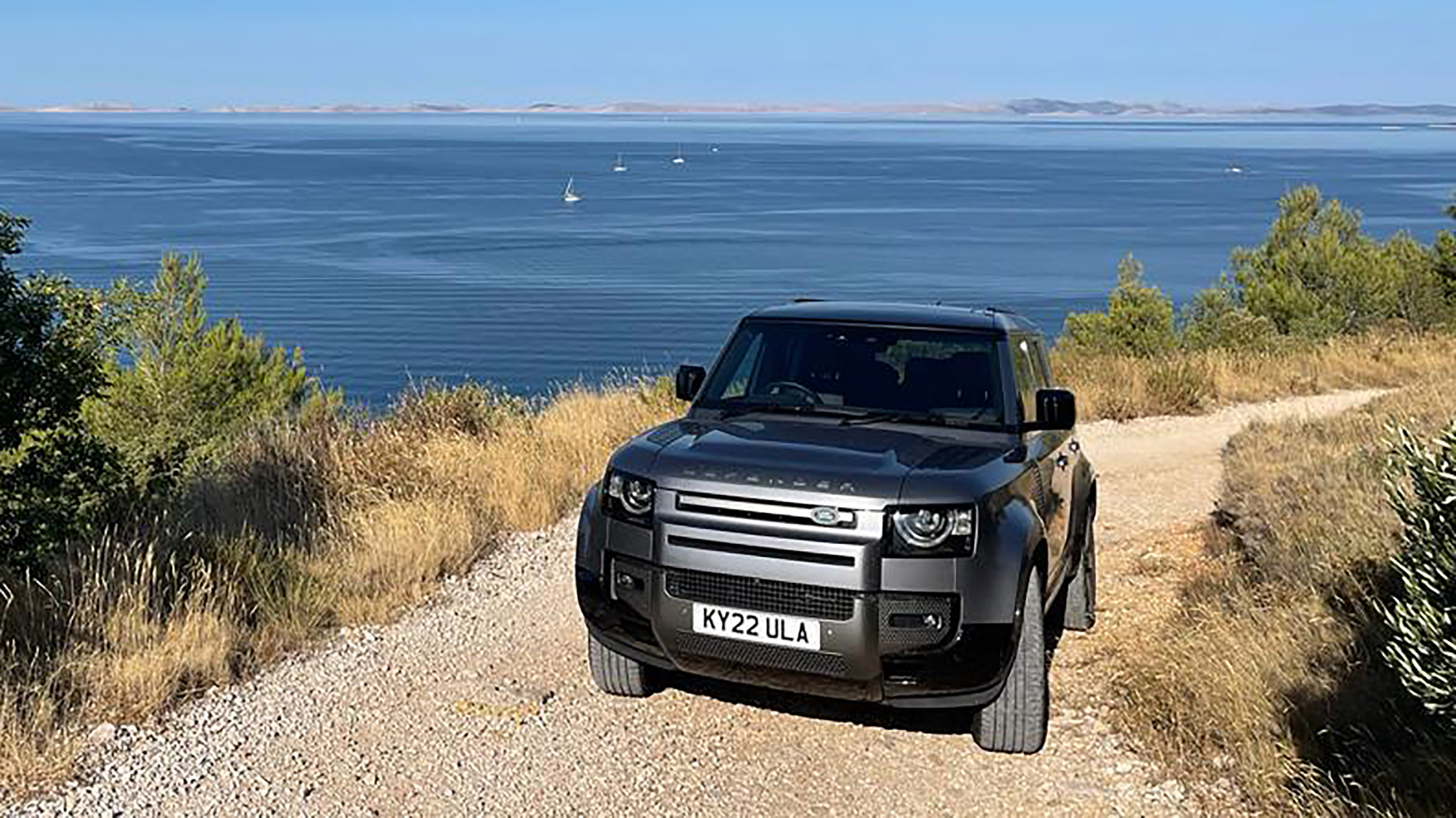 Land Rover Defender second report - front static