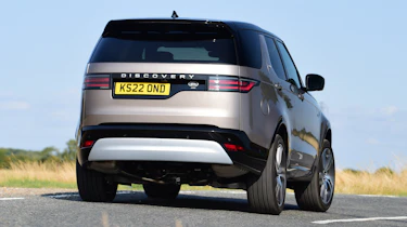 Land Rover Discovery Metropolitan Edition - rear