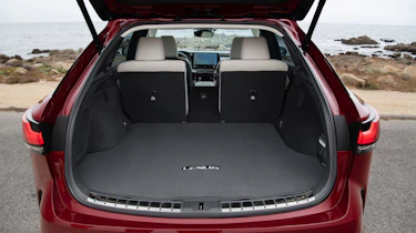 Lexus RX 350h - boot