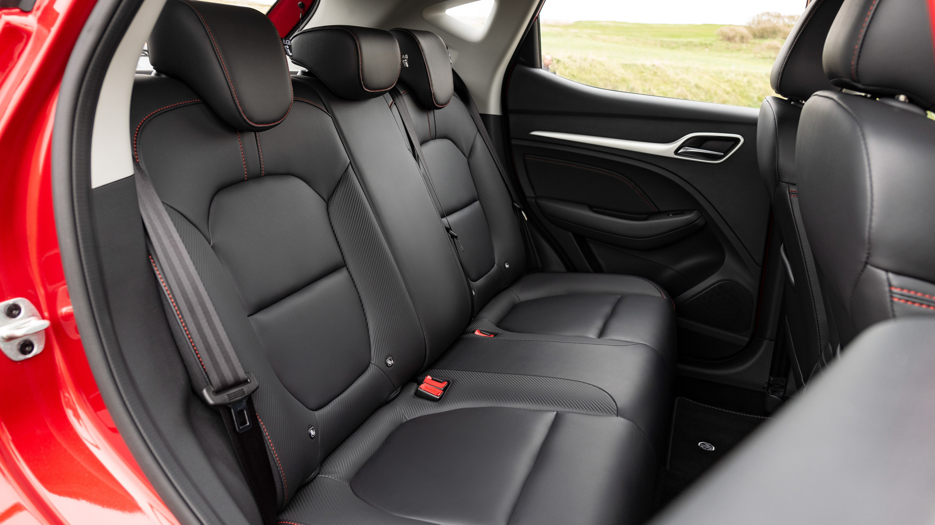 MG ZS - rear seats