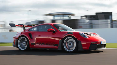 Porsche 911 GT3 RS - front action