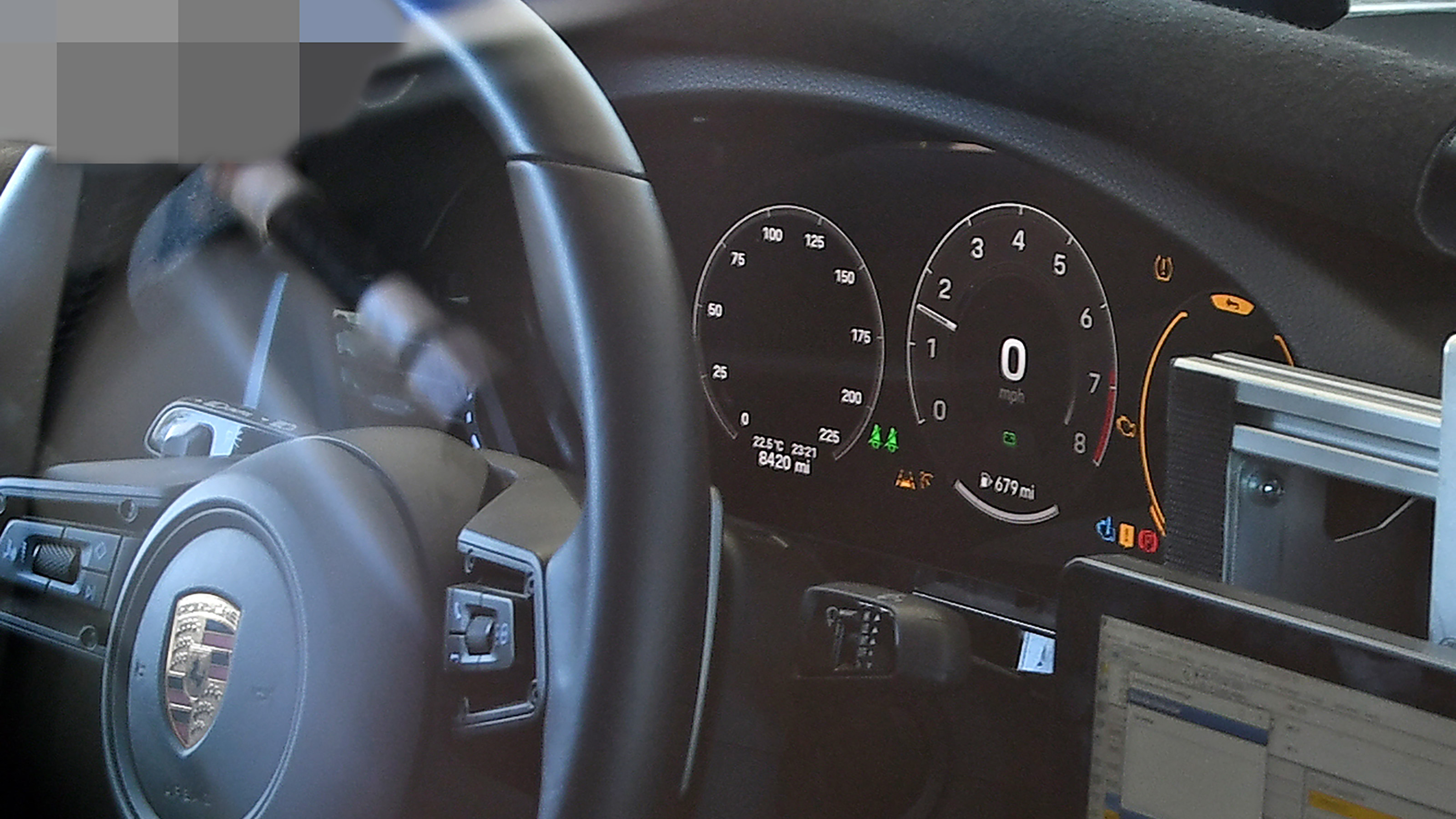 Porsche 911 interior spyshot 2