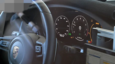 Porsche 911 interior spyshot 2