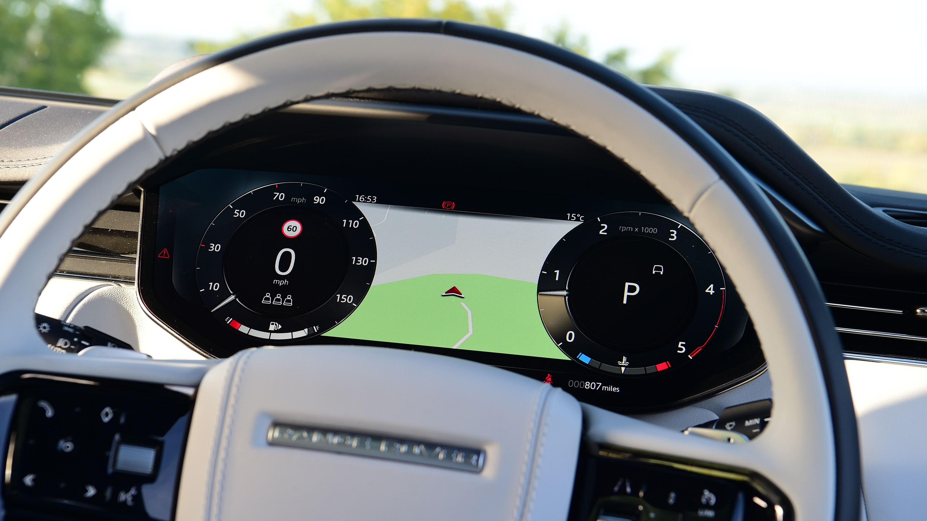 Range Rover Sport - dials