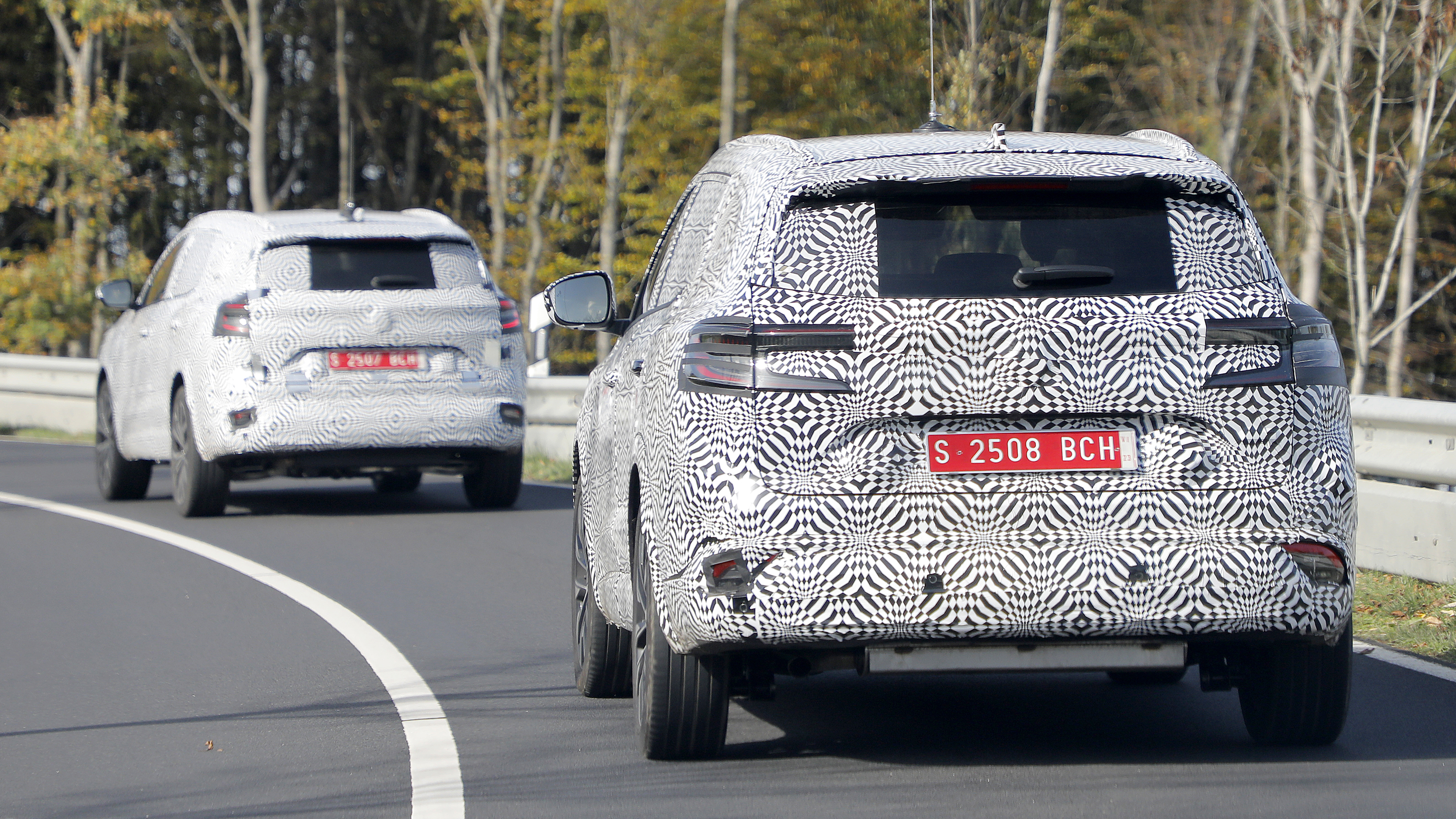 Two Renault Grand Australs (camouflaged) - rear