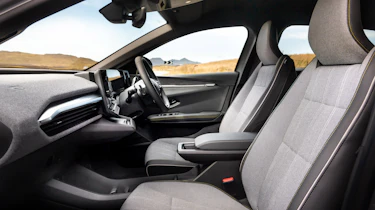 Renault Megane E-Tech - front seats
