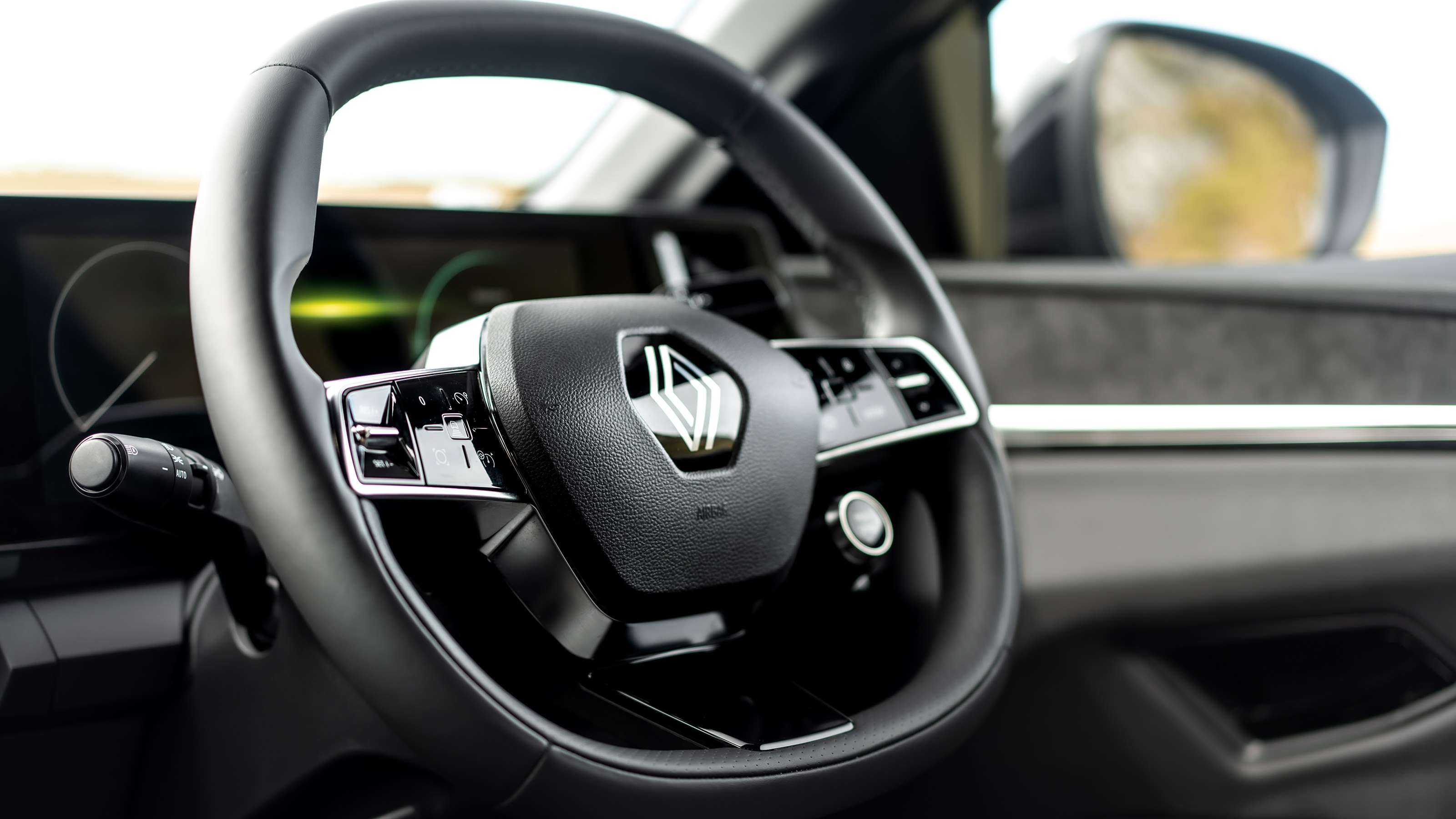 Renault Megane E-Tech - steering wheel