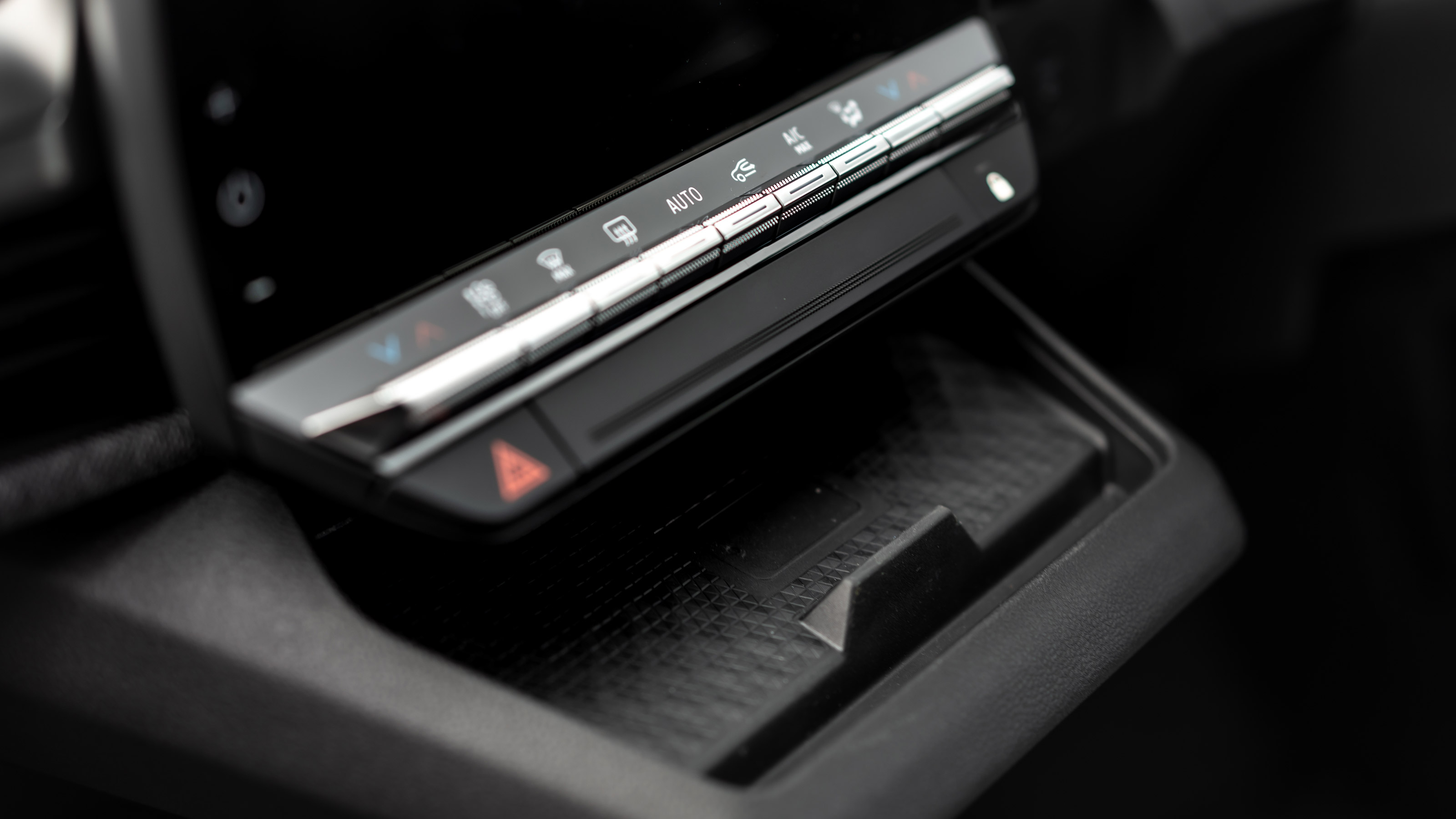 Renault Megane E-Tech - interior detail