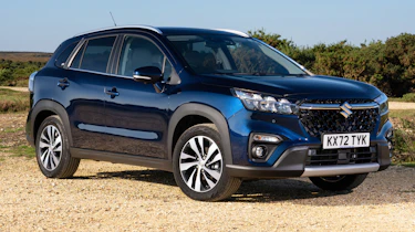 Suzuki S-Cross Hybrid - front