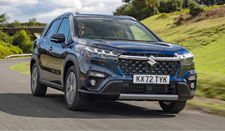 Suzuki S-Cross Hybrid - front tracking