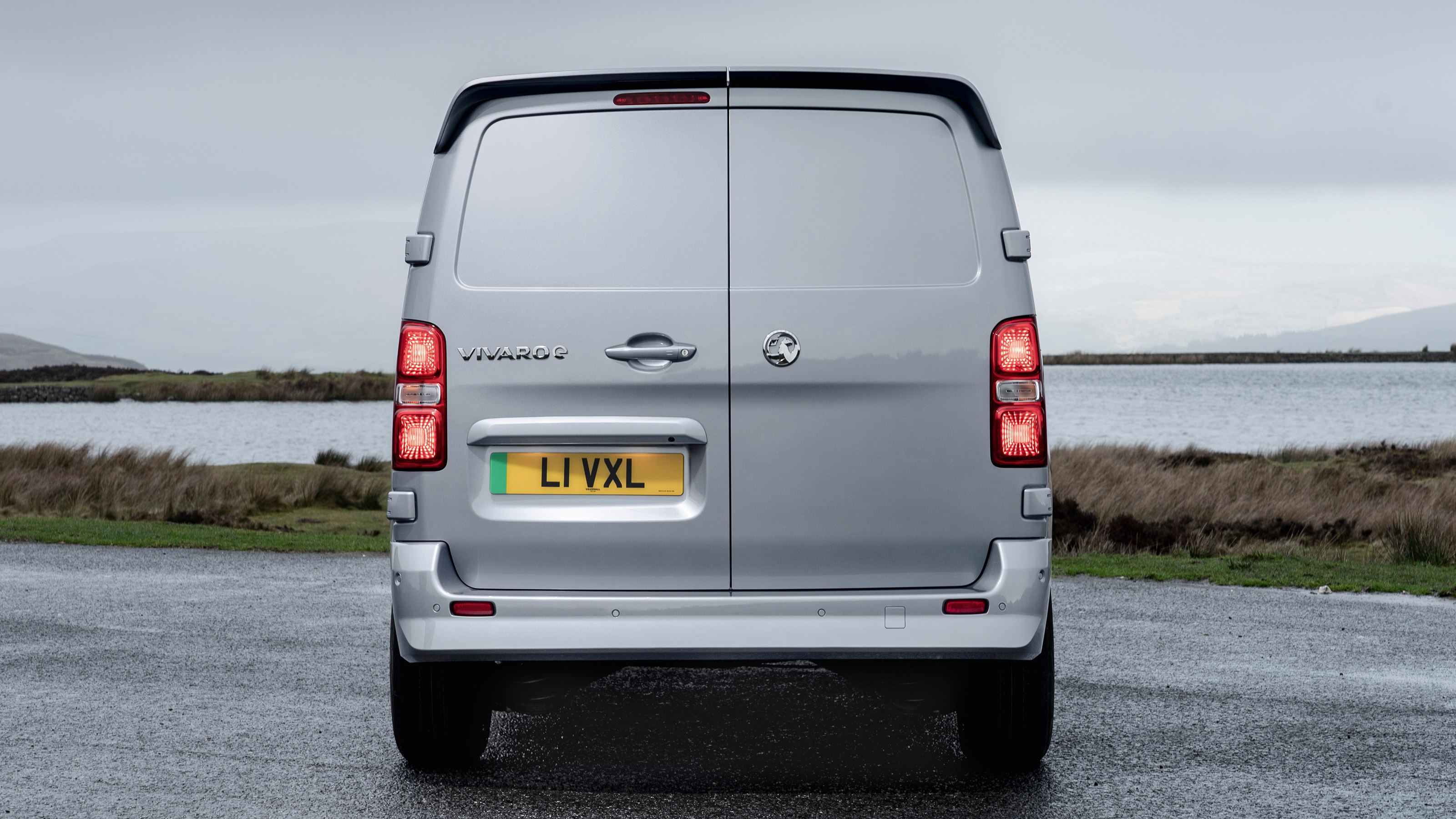 Vauxhall Vivaro GS - full rear