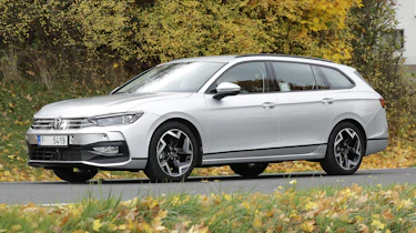 Volkswagen Passat spyshot 3