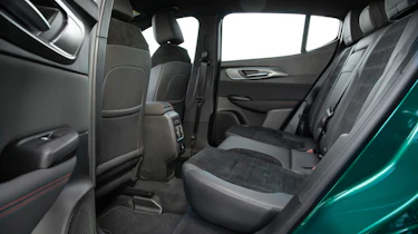 Alfa Romeo Tonale PHEV - rear seats