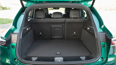 Alfa Romeo Tonale PHEV - boot