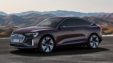 Audi Q8 Sportback e-tron - front static