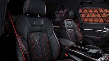 Audi Q8 e-tron - seats