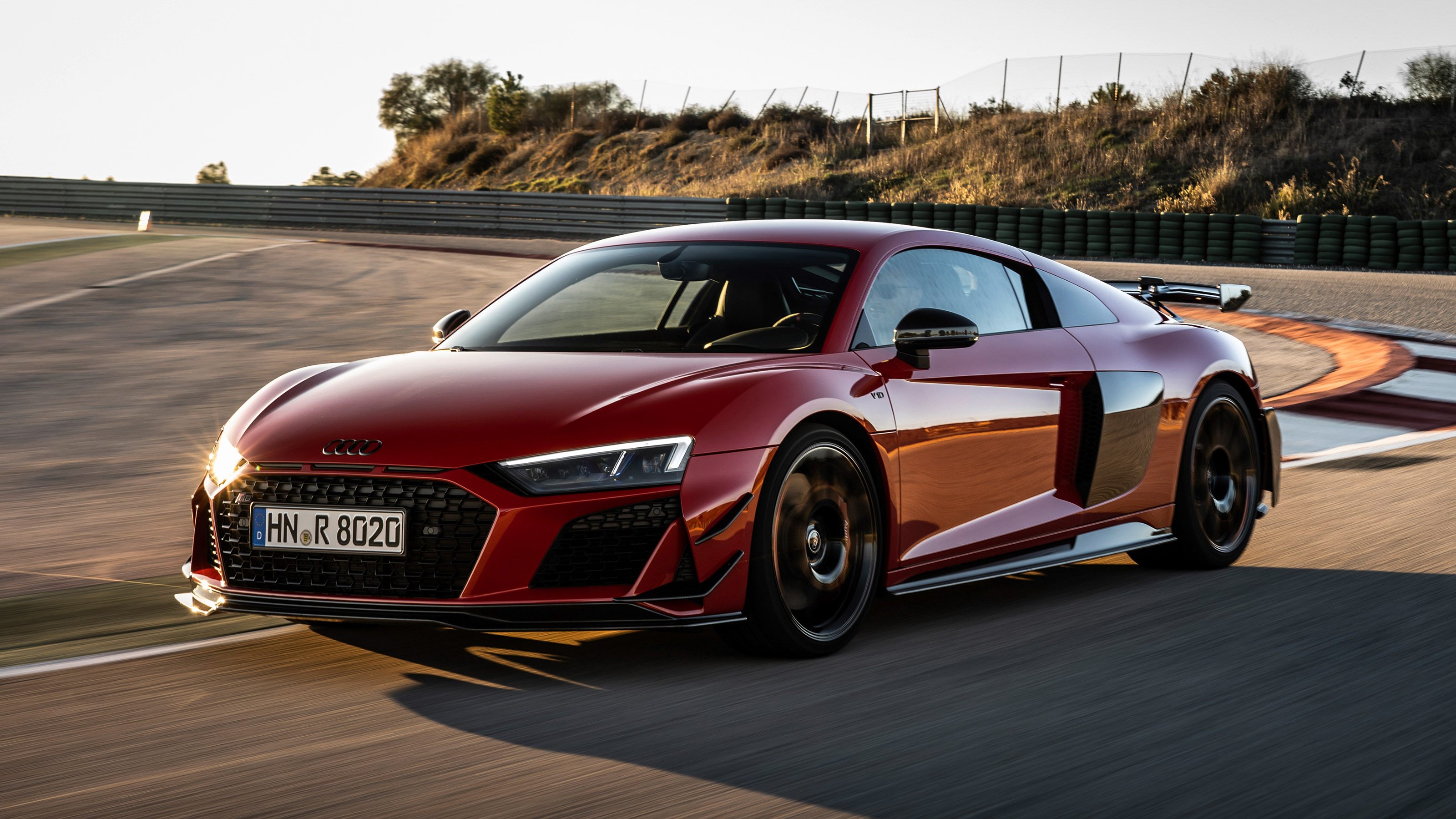 Audi R8 V10 GT RWD - front tracking