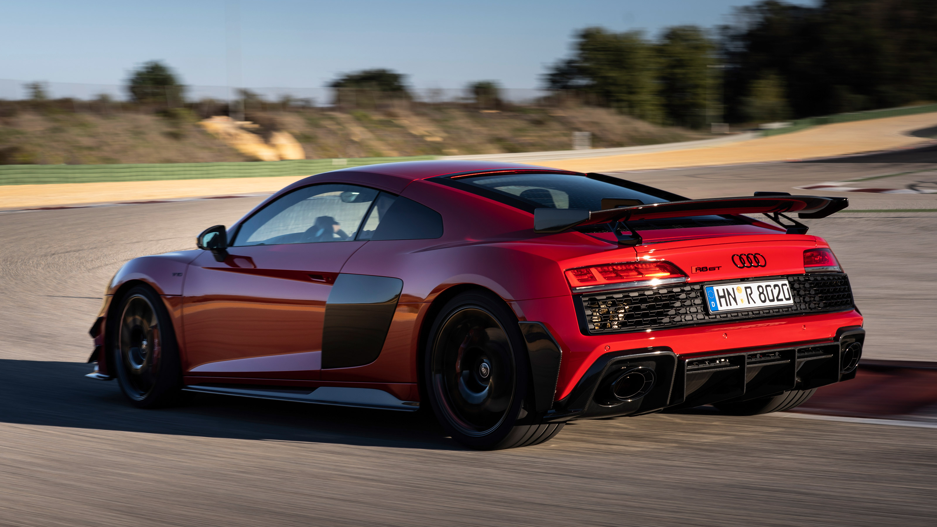 Audi R8 V10 GT RWD - full rear