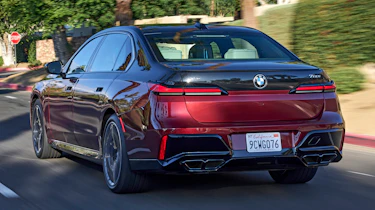 BMW 760i - rear
